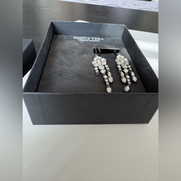 Simply Vera Vera Wang Chandler Rhinestone Earrings (New In Box With Defects) - Picture 6 of 7